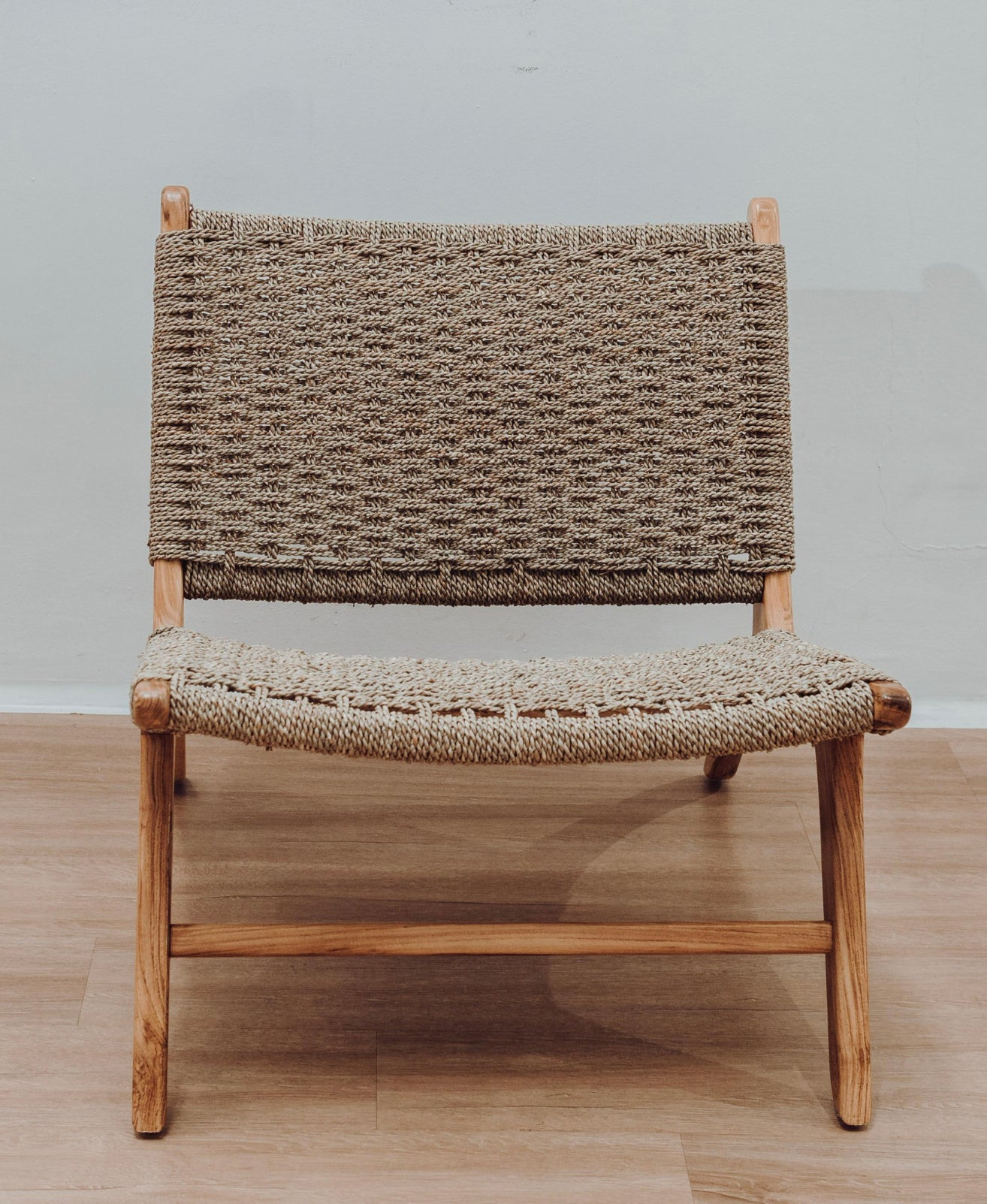 Seagrass Woven Chaise Lounge